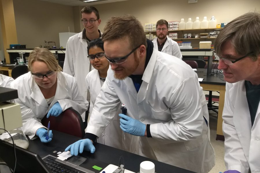 Random Lab Course Hands-on Laboratory Courses- M.S. in Biotechnology Program, UW-Madison